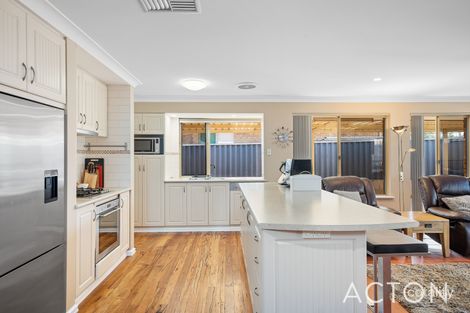 Property photo of 22 Fenimore Avenue Lake Coogee WA 6166