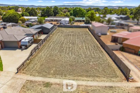 Property photo of 26 James Patrick Way Lancefield VIC 3435