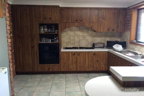 Property photo of 31 Boythorn Avenue Ambarvale NSW 2560