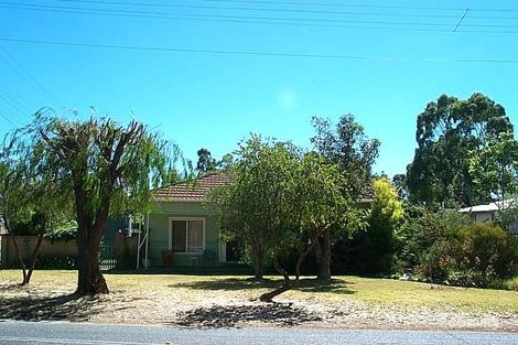 Property photo of 127 Culeenup Road North Yunderup WA 6208