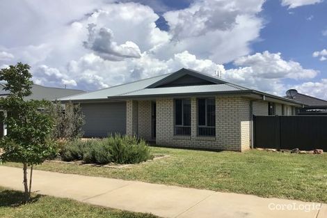 Property photo of 16 Kingham Street North Tamworth NSW 2340