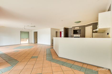 Property photo of 25 Tenby Way Hoppers Crossing VIC 3029