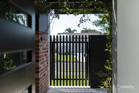 Property photo of 33 Karumba Street Warana QLD 4575