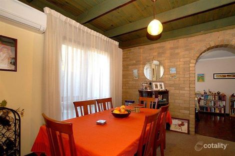 Property photo of 32 Centenary Street Seaford VIC 3198