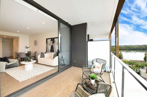 Property photo of 350/1E Burroway Road Wentworth Point NSW 2127