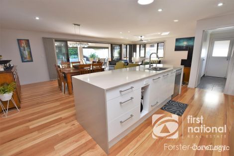 Property photo of 20 Wirrana Circuit Forster NSW 2428