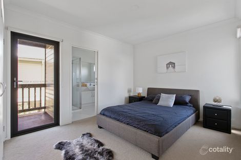 Property photo of 17 Vision Circuit Sunset Strip VIC 3922