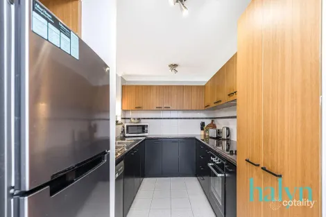 Property photo of 15/118 Mounts Bay Road Perth WA 6000