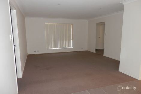Property photo of 4 Appleby Close Kensington Grove QLD 4341