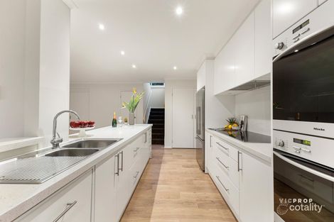 Property photo of 6 Ryan Court Ferntree Gully VIC 3156