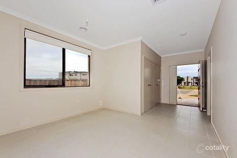 Property photo of 40 Bushlark Crescent Williams Landing VIC 3027