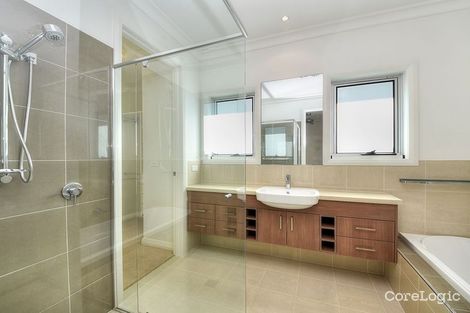 Property photo of 16 Sunshine Boulevard Broadbeach Waters QLD 4218