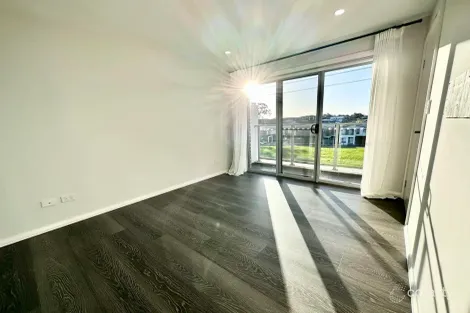 Property photo of 11 Kalka Glade Riverstone NSW 2765