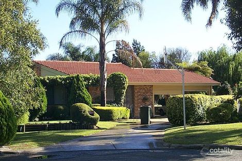 10 Bagot Ct, Leeming, WA 6149