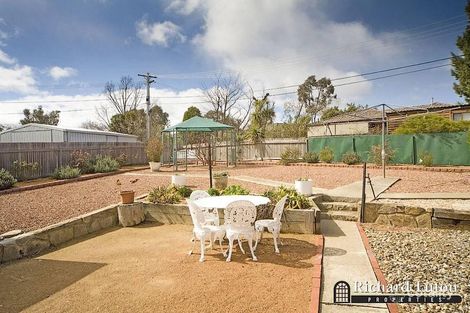 Property photo of 11 Burrowes Place Wanniassa ACT 2903