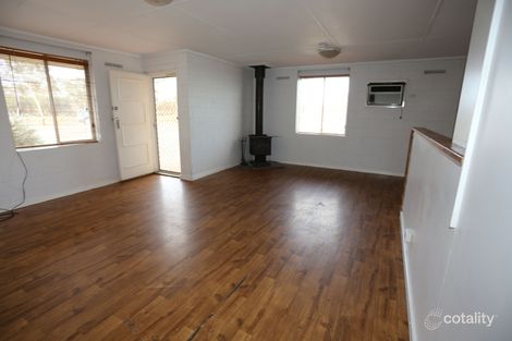 Property photo of 33 Callitris Road Kambalda West WA 6442
