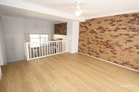 Property photo of 21/1162 Cavendish Road Mount Gravatt East QLD 4122