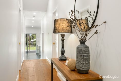 Property photo of 17 Badgerys Crescent Lawson NSW 2783