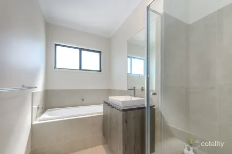 Property photo of 37 Jaiden Way Coomera QLD 4209