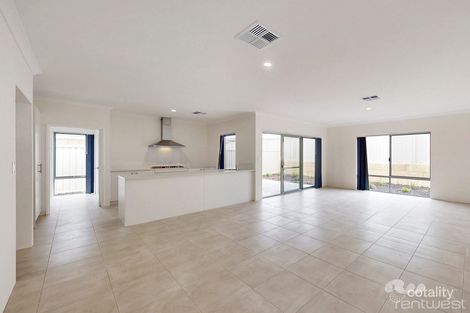 35 Gammoning Rd, Alkimos, WA 6038