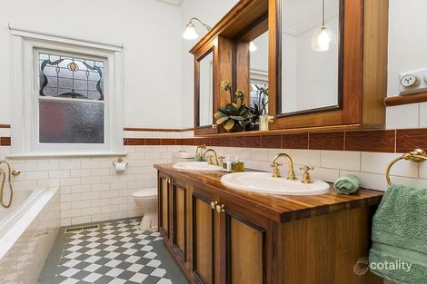 Property photo of 22 Aberfeldie Street Aberfeldie VIC 3040