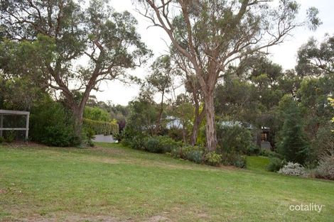 Property photo of 35 Rosehill Road Lower Plenty VIC 3093
