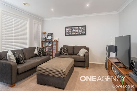 Property photo of 4 Yulong Street Glenfield Park NSW 2650