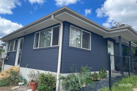 32b Plateau Rd, Springwood, NSW 2777