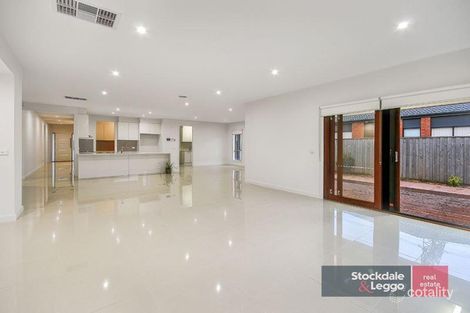 Property photo of 3 Draper Crescent Epping VIC 3076