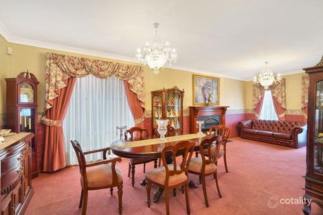 Property photo of 4 Clump Place Green Valley NSW 2168