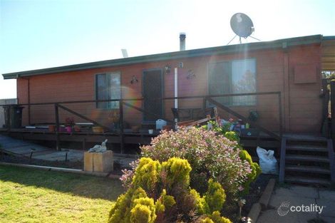 Property photo of 22 Down Street Wandering WA 6308