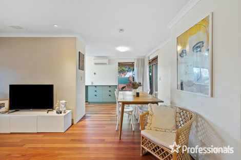 Property photo of 22A Montrose Way Nollamara WA 6061
