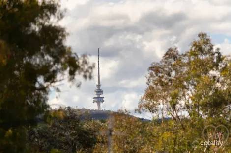 Property photo of 9 Sladen Place Curtin ACT 2605