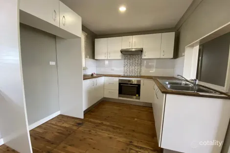Property photo of 20 Yulong Street Dubbo NSW 2830