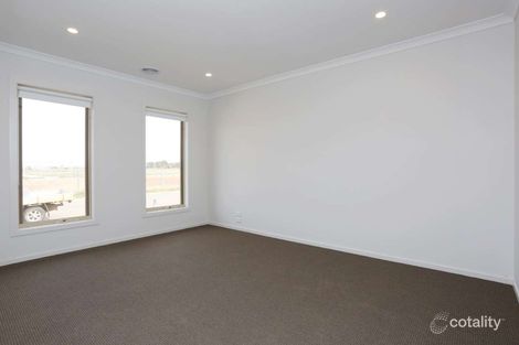 Property photo of 10 Chancery Road Werribee VIC 3030
