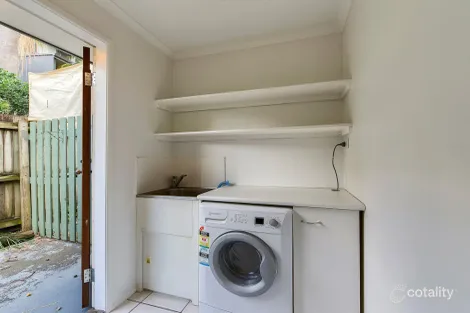 Property photo of 3/25 Westerham Street Taringa QLD 4068