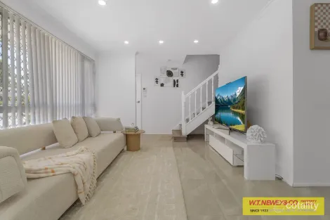 Property photo of 15 Sava Place Bonnyrigg NSW 2177