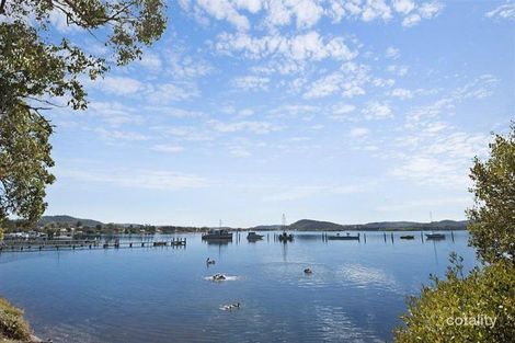 Property photo of 22 Lalina Avenue Blackwall NSW 2256