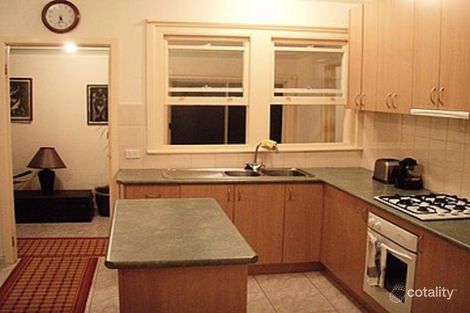 Property photo of 18 Lindenow Street Maidstone VIC 3012