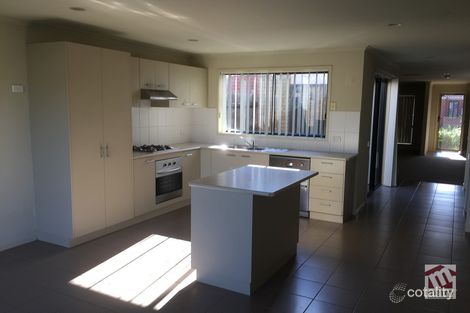 Property photo of 65 Phoenix Avenue Cranbourne VIC 3977