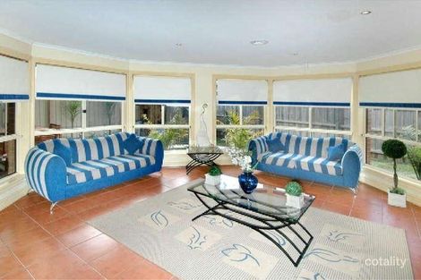 Property photo of 93 McKenzie Crescent Roxburgh Park VIC 3064