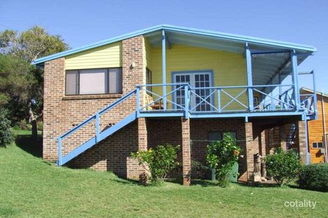 4 Sunset Strip, Manyana, NSW 2539