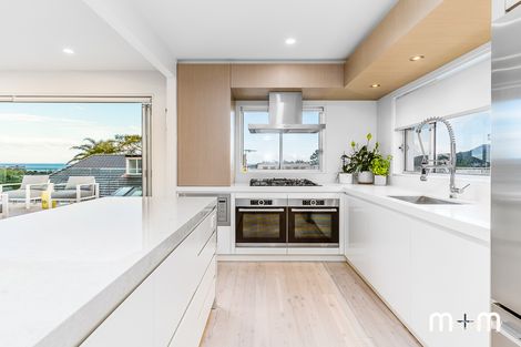 Property photo of 36 Arunta Drive Thirroul NSW 2515