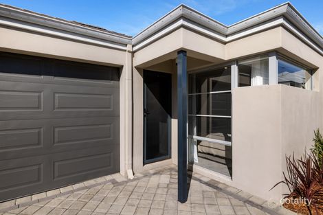 Property photo of 487B Karrinyup Road Innaloo WA 6018