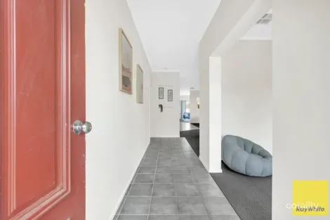 Property photo of 29 Sumner Crescent Point Cook VIC 3030