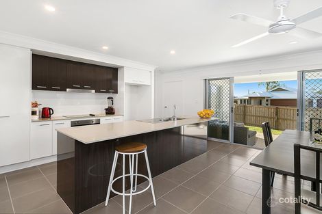 Property photo of 2/17 Calder Crescent Mountain Creek QLD 4557