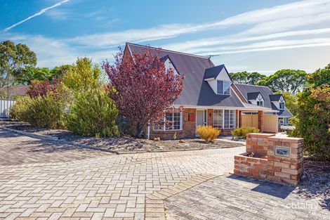 8a Dillon Gld, Joondalup, WA 6027