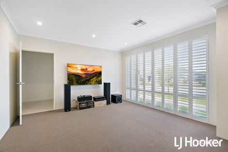Property photo of 30 Fairhaven Boulevard Wellard WA 6170