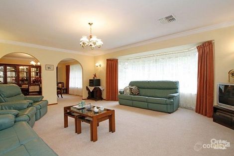 Property photo of 8 Vaucluse Crescent Bellevue Heights SA 5050