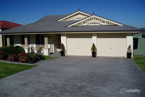 Property photo of 10 Tristania Court Thornton NSW 2322